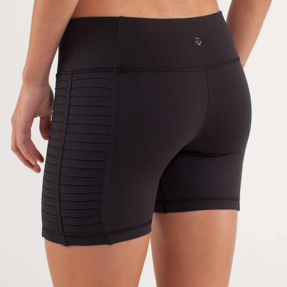 Lululemon Breath of Fire Black Shorts